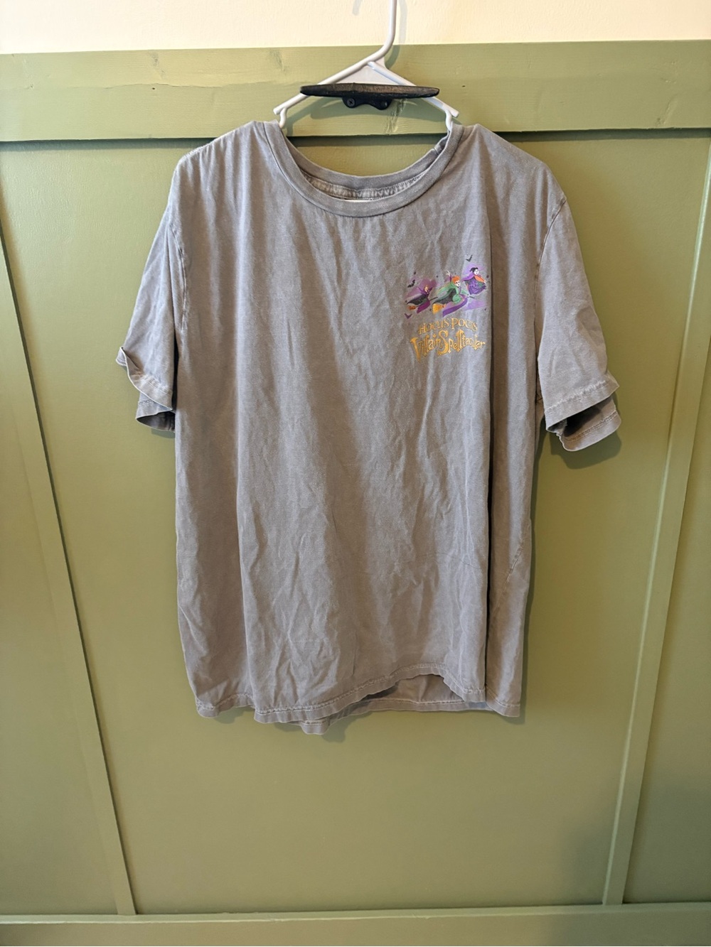 Disney Magic Kingdom 2025 Hocus Pocus Tee